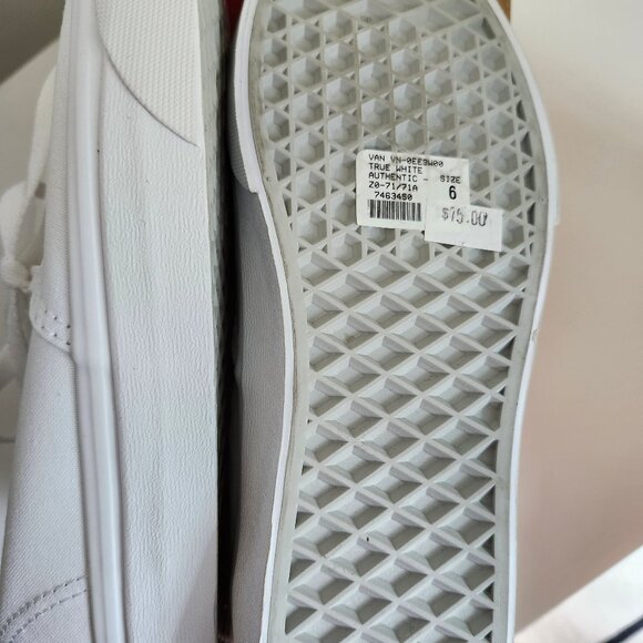 Vans Authentic | Size 6 | True White | Canvas - Picture 3 of 8